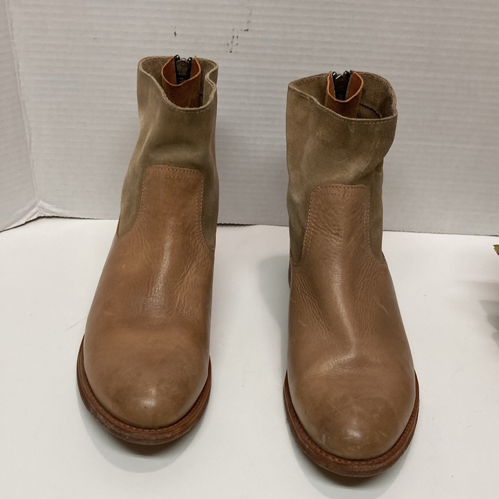 FRYE JAMIE TAN LEATHER SUEDE ANKLE BOOTIES - Picture 4 of 12
